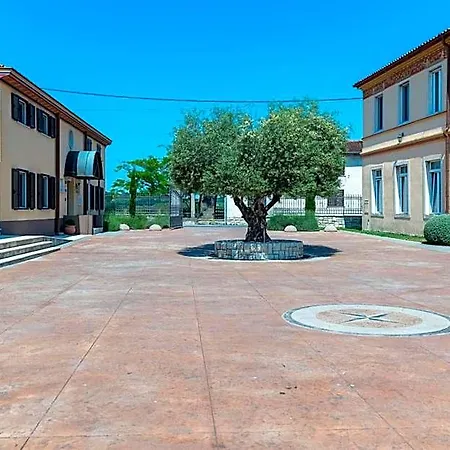 Stara Sola - Oleander Hotell 3*